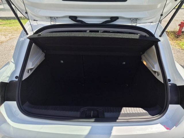 Renault Clio TCe 100 CV 5 porte Black Line - foto 4 di 4