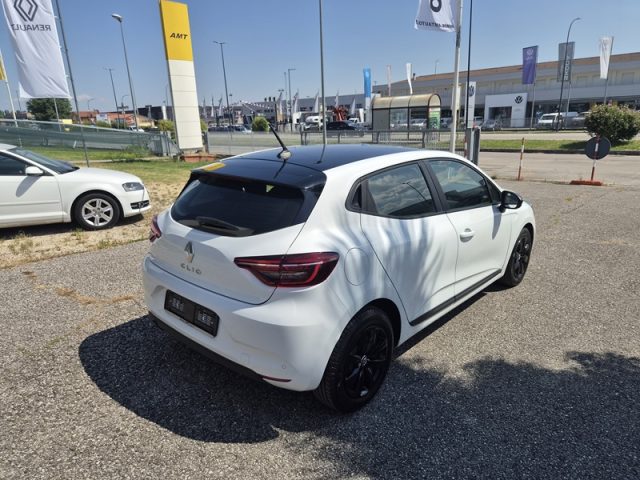 Renault Clio TCe 100 CV 5 porte Black Line - foto 3 di 4