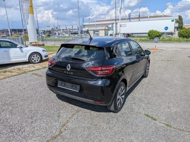Renault Clio 5 porte Zen - foto 4 di 7