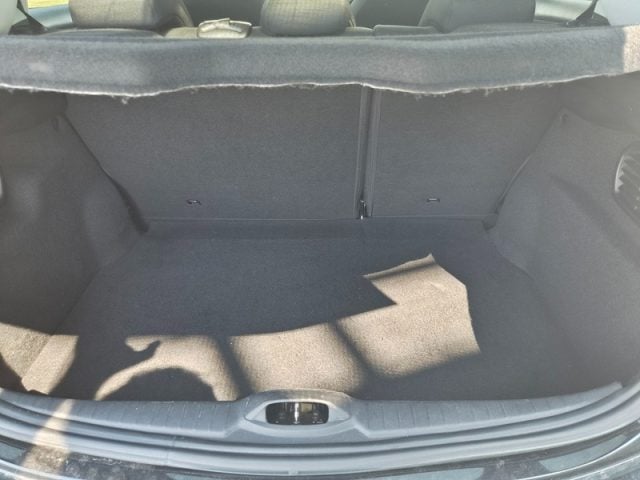 Peugeot 208 5 porte Signature - foto 2 di 7