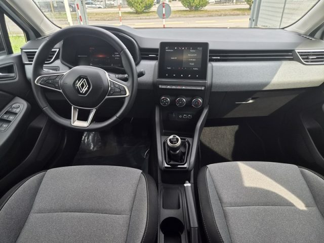 Renault Clio TCe 90 CV 5 porte Evolution - foto 4 di 9