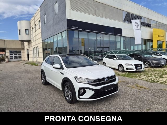 Volkswagen Taigo 1.0 TSI 110 CV R-Line, del 2023, 69.800 km, in vendita a Limena (PD)