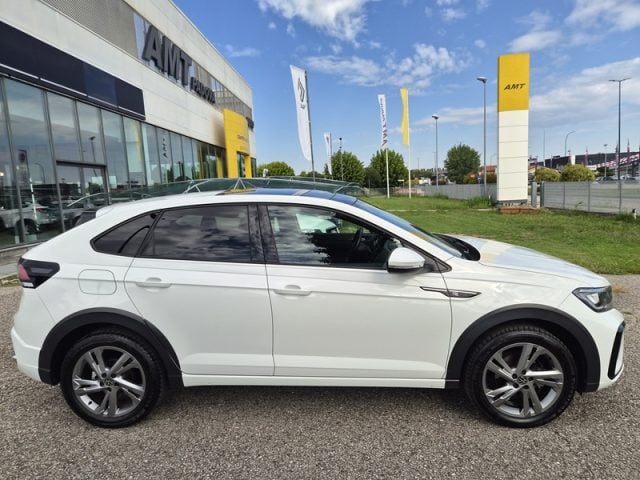 Volkswagen Taigo 1.0 TSI 110 CV R-Line - foto 2 di 4