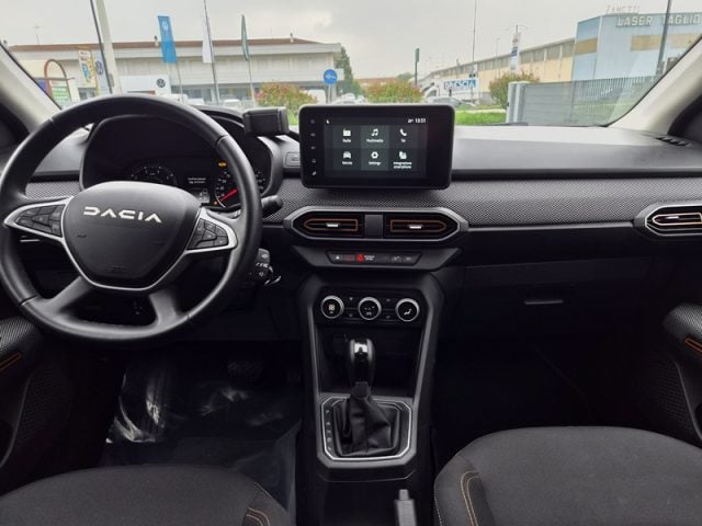 Dacia Sandero Stepway 1.0 tce Comfort (Cambio automatico ) - foto 2 di 4