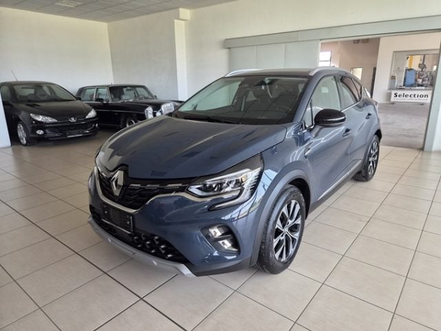 Renault Captur TCe 100 CV GPL Techno, del 2023, 54.000 km, in vendita a Limena (PD)