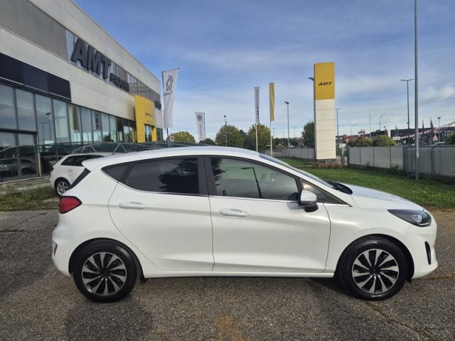 Ford Fiesta 1.1 75 CV GPL 5 porte Titanium - foto 2 di 4