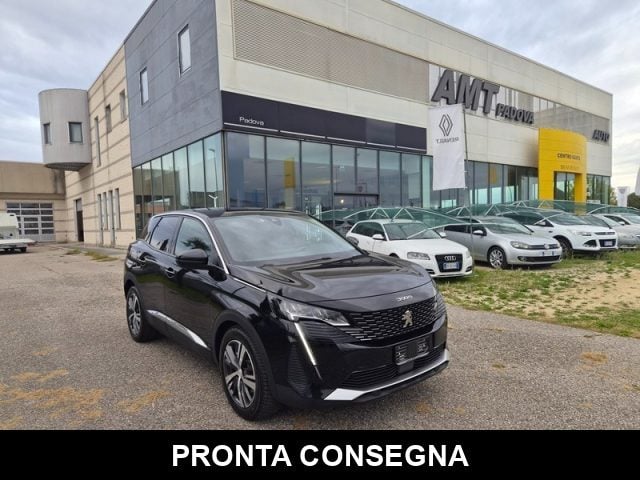 Peugeot 3008 Hybrid 225 e-EAT8 Allure Pack, del 2022, 58.500 km, in vendita a Limena (PD)