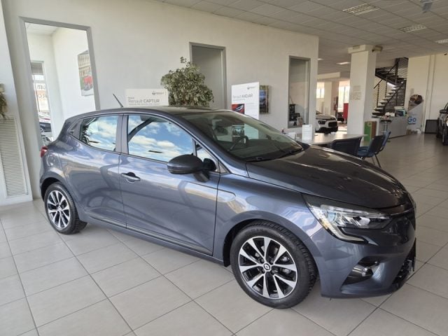 Renault Clio TCe 90 CV 5 porte - foto 3 di 4