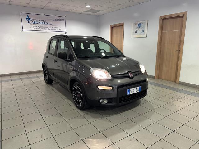 Fiat Panda 1.0 FireFly S&S Hybrid City Life, del 2021, 101.000 km, in vendita a San Giorgio Ionico (TA)
