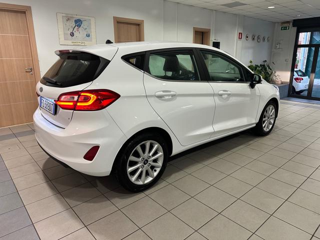 Ford Fiesta 1.5 TDCi 85 cv Titanium - foto 4 di 4