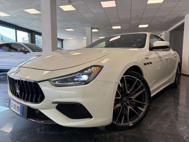 Maserati Ghibli V8 580 CV Trofeo Kit Carbonio Interior & Exterior usato a VILLA CARCINA