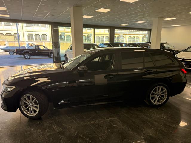 BMW 320 d 48V xDrive Touring Msport - foto 2 di 4
