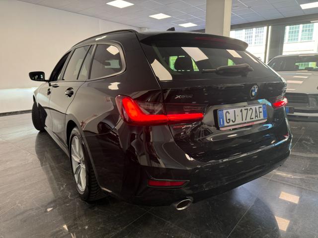 BMW 320 d 48V xDrive Touring Msport - foto 3 di 4