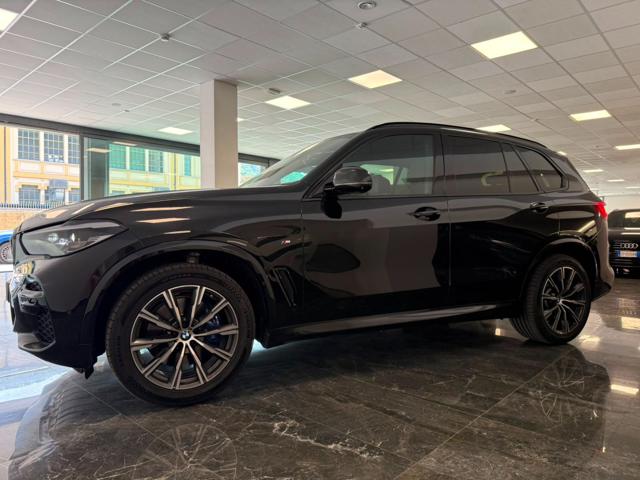 BMW X5 xDrive30d 48V Msport - foto 3 di 4