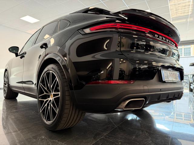 Porsche Cayenne Coupé 3.0 V6 - foto 4 di 4