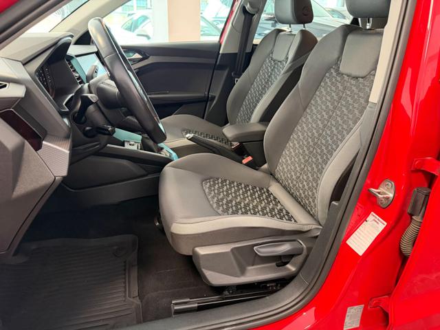 Audi A1 SPB 30 TFSI S line edition - foto 2 di 4