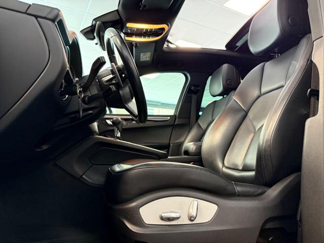 Porsche Macan 3.0 Diesel S - TETTO - SED. RISC. - 360 - PHASM - foto 3 di 4
