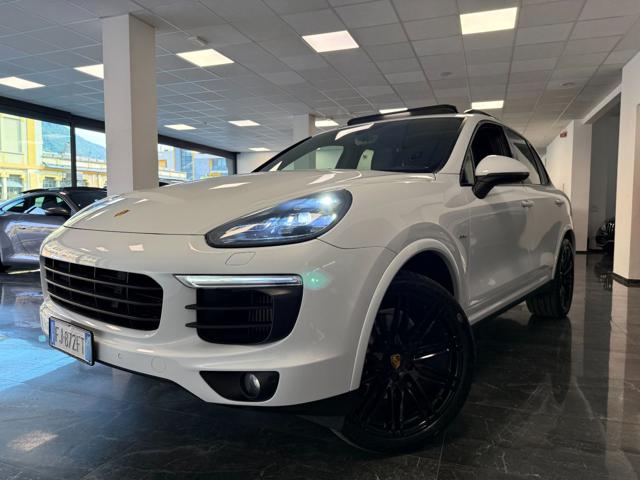 Porsche Cayenne 3.0 Diesel Platinum Edition - FULL OPTIONAL, del 2017, 146.000 km, in vendita a Villa Carcina (BS)