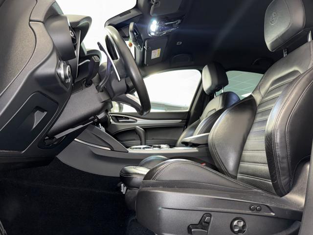 Alfa Romeo Stelvio 2.2 Turbodiesel 210 CV AT8 Q4 Veloce Tì - foto 2 di 4