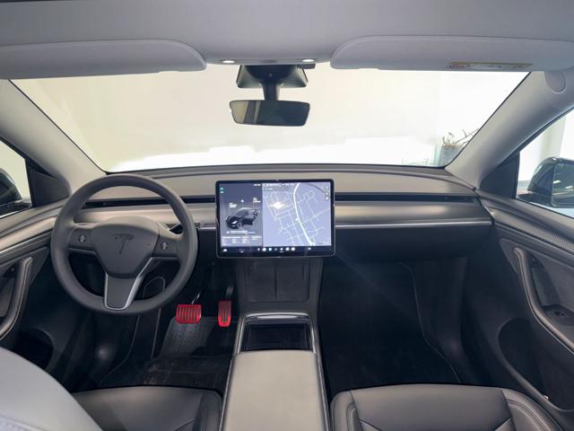 Tesla Model Y Long Range AWD, del 2024, 18.000 km, in vendita a Villa Carcina (BS)