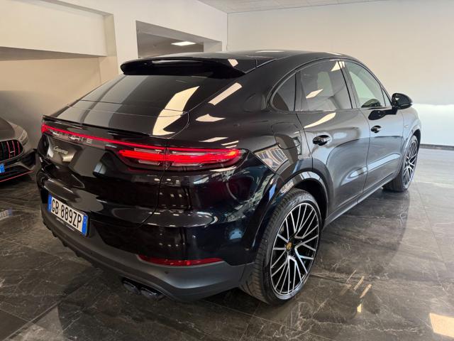 Porsche Cayenne 3.0 V6 E-Hybrid TETTO, del 2020, 91.000 km, in vendita a Villa Carcina (BS)