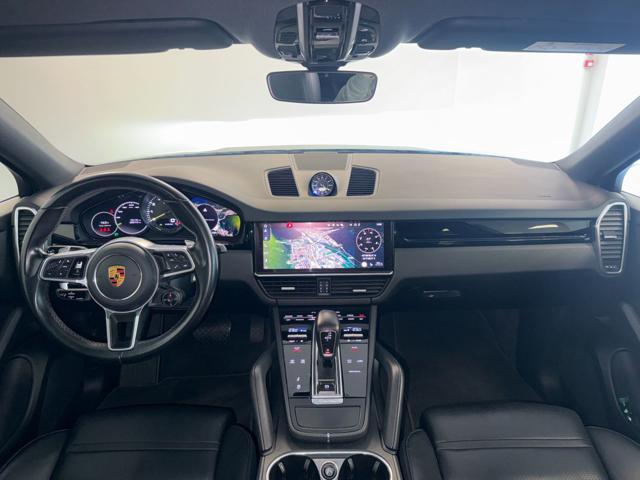 Porsche Cayenne 3.0 V6 E-Hybrid TETTO, del 2020, 91.000 km, in vendita a Villa Carcina (BS)