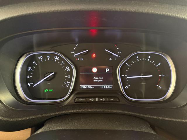 Toyota Proace Verso 2.0D 180 CV D Luxury-SEDILI RISCALDATI-UNICO PROP. usato a VILLA CARCINA