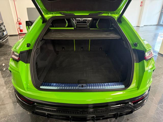 Lamborghini Urus 4.0 Pearl Capsule - IVA ESPOSTA - FULL OPTIONAL, del 2022, 63.000 km, in vendita a Villa Carcina (BS)