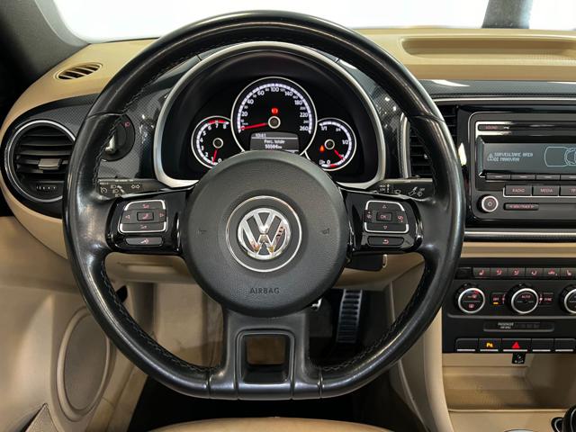 Volkswagen Maggiolino Cabrio 1.4 TSI Sport, del 2014, 55.000 km, in vendita a Villa Carcina (BS)