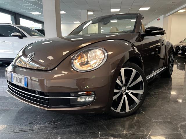 Volkswagen Maggiolino Cabrio 1.4 TSI Sport - foto 3 di 4