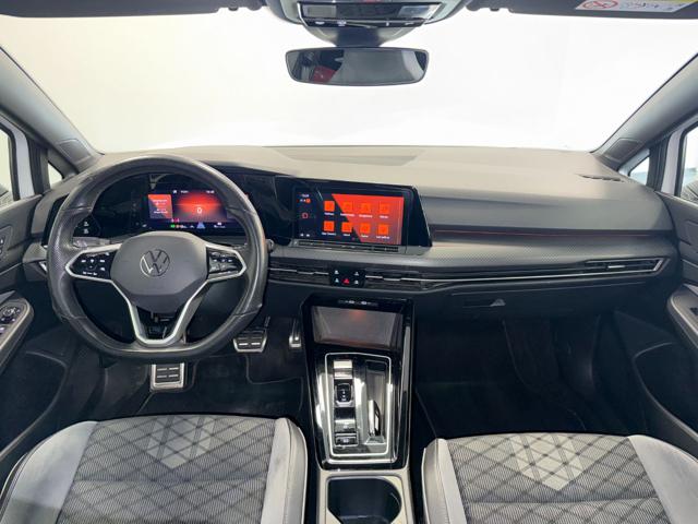 Volkswagen Golf 2.0 TDI 150 CV DSG SCR R-Line / CAMBIO AUTOMATICO, del 2023, 124.000 km, in vendita a Villa Carcina (BS)