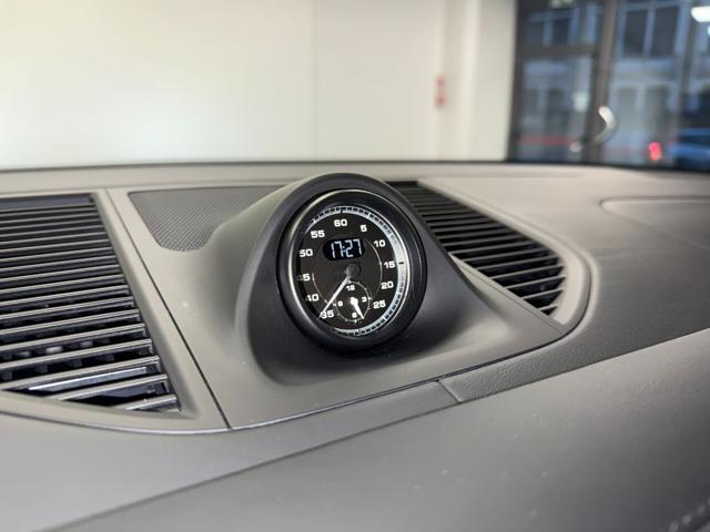 Porsche Macan 2.0 T TETTO / CHRONO / SCARICO/ GARANZIA UFFICIALE usato a VILLA CARCINA