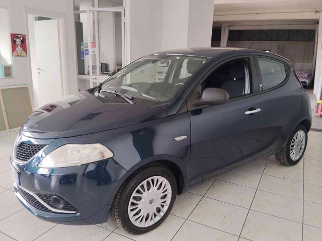 Lancia Ypsilon 1.2 69 CV 5 porte Gold - foto 4 di 4