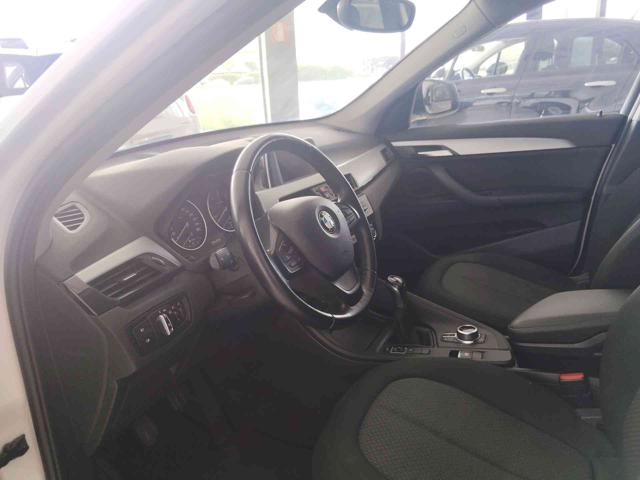 BMW X1 sDrive16d Advantage - foto 4 di 4