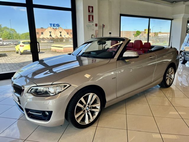 BMW 218 i Cabrio Sport PREZZO REALE !! usato a CAVERNAGO