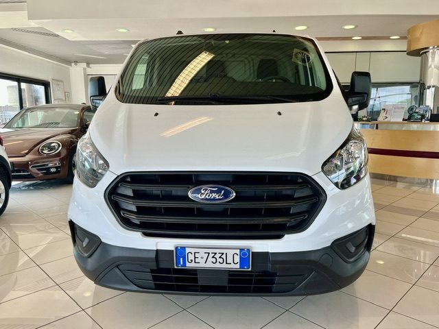 Ford Transit Custom 280 2.0 EcoBlue PC Furgone Trend Unico proprietari - foto 2 di 4