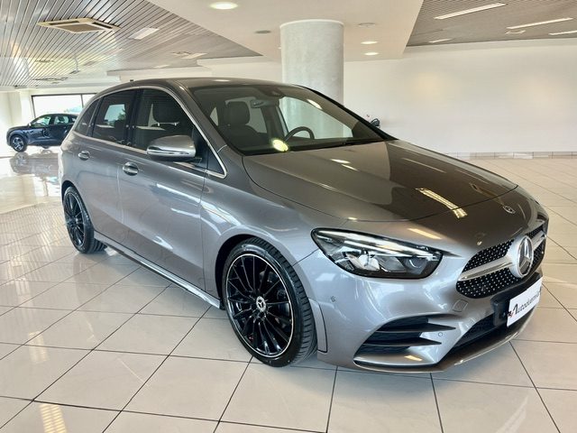 Mercedes-Benz B 180 d Automatic Premium AMG PREZZO REALE !! usato a CAVERNAGO