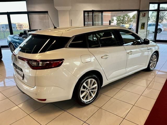 Renault Megane Mégane Sporter TCe 115 CV FAP Business PREZZO REAL - foto 4 di 4
