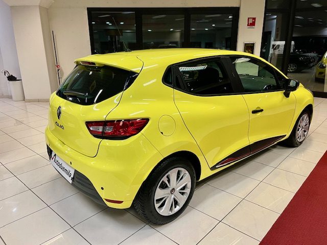 Renault Clio dCi 8V 75 CV 5 porte Navigatore PREZZO REALE !! - foto 4 di 17