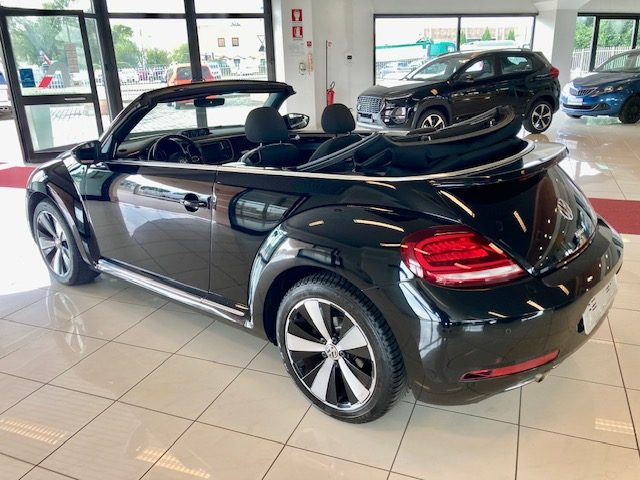 Volkswagen Maggiolino Cabrio 1.2 TSI DSG FULL Option PREZZO REALE !! usato a CAVERNAGO