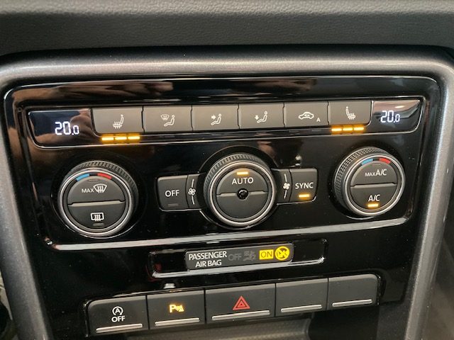 Volkswagen Maggiolino Cabrio 1.2 TSI DSG FULL Option PREZZO REALE !! usato a CAVERNAGO