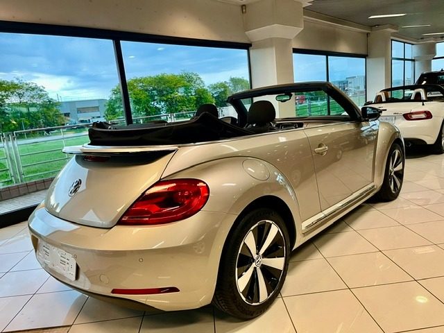 Volkswagen Maggiolino Cabrio 1.2 TSI DSG PREZZO REALE !!! - foto 4 di 4