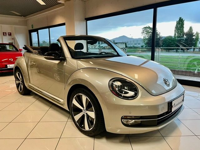 Volkswagen Maggiolino Cabrio 1.2 TSI DSG PREZZO REALE !!! usato a CAVERNAGO