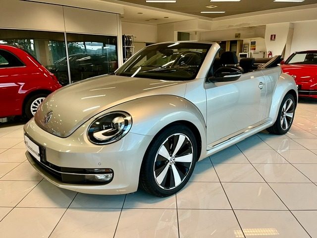 Volkswagen Maggiolino Cabrio 1.2 TSI DSG PREZZO REALE !!! - foto 2 di 4