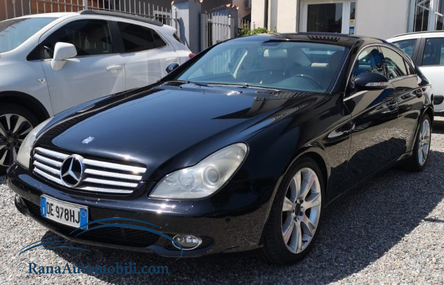 Mercedes-Benz CLS 320 CDI Navy UniProprietario FullService usato a CORBETTA