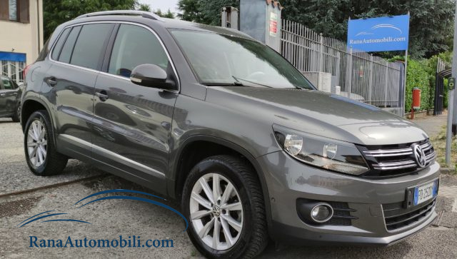 Volkswagen Tiguan 2.0TDI 4MOTION DSG BMT NAVY FULL usato a CORBETTA