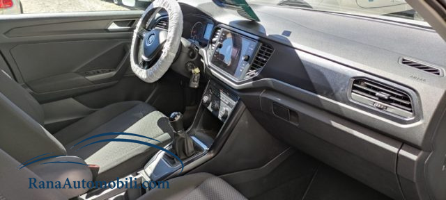 Volkswagen T-Roc 1.6 TDI Style BlueMotionTechnology usato a CORBETTA