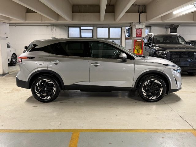 Nissan Qashqai MHEV 140 CV N-Connecta - foto 4 di 4