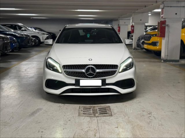 Mercedes-Benz A 200 d Premium CARPLAY ANDROID AUTO - foto 2 di 4