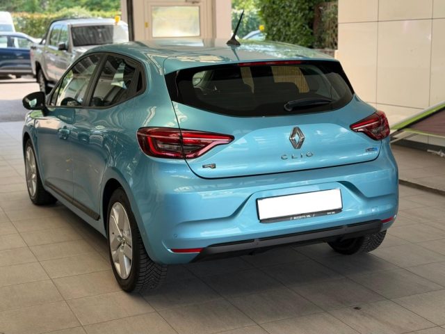 Renault Clio Full Hybrid E-Tech 140 CV 5 porte Intens - foto 4 di 4
